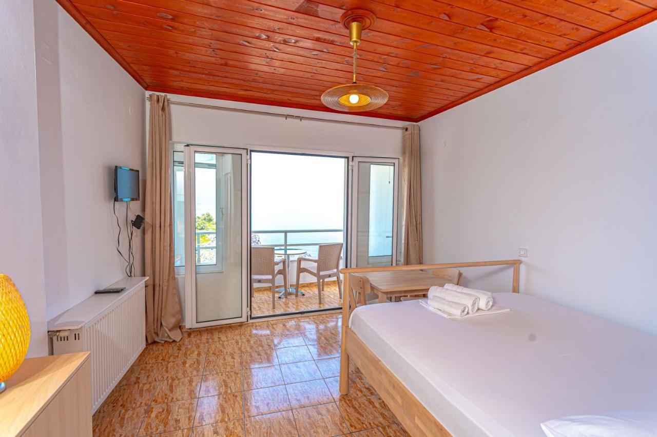 The Life Suites Limniónas Extérieur photo